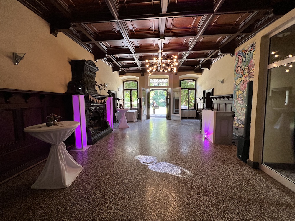 Technik-Paket "Maxi" im Kaminsaal